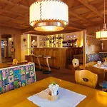 Adler Hotel 3*