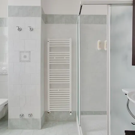 Adler ホテル リド・ディ・クラッセ