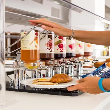 Fabilia Family Hotel Lido di Classe