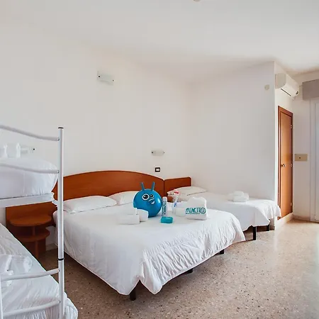 Adler Otel Lido di Classe